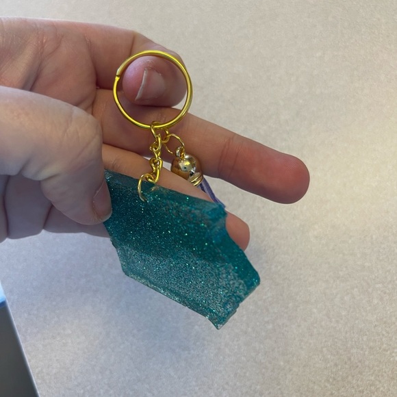 Handmade U.S. State Keychain - Iowa - Picture 3 of 6